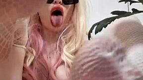 Fetish Feet Mistress Elza Koms Dominates with Wet Charm