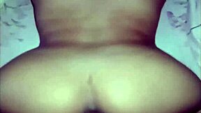 my pussy gets overflowing cumshot in missionary, feel it?