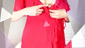 homemade interview with curvy brunette allidoll in leggings