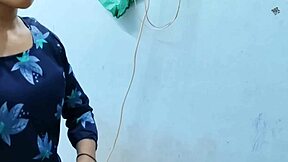 Best Sex 2025 -When My Friend Came Home I Was Alone At Home My Friend Took Advantage Of The Opportunity And Fucked Me While Playing