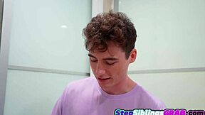 Stepsis Valerica Steele Can't Stop Obsessing Over Sex!