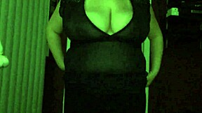 What the wife wears when she wants dick: 42f with natural big tits