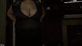 What the wife wears when she wants dick: 42f with natural big tits