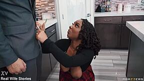 Quincy Roee Sneaks Doggystyle Fucking With Big Tits Riding.