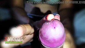 Pembantu Baru Rocks at Handjob Skills