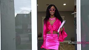 Ebony Jezabel Vessir and Nicky Rebel freeuse in kinky heels. Mommy joins the tall, petite fun!