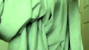 feeling colors like sun in slow dance