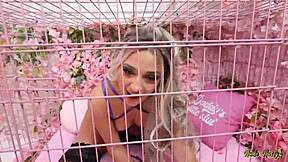 Vanessa Marie Eats Ass in Pink Room!