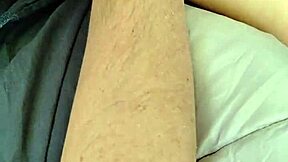 Ráno bohyně vášnivě třese svým velkým prdelem