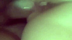 In Guayaquil, amateur model Manaba Sammy masturbates in a prepaid session mixing oral and anal.