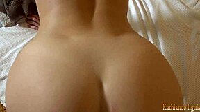 Kathia Nobili performs solo sucking in mommy role online