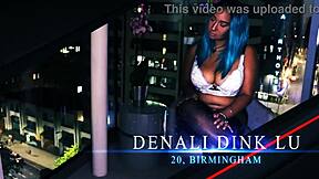 Busty woman enjoys a relaxing session with her neighbor