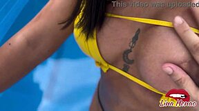 Pov: Filling Her Pussy in the Pool