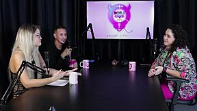 Marina Karam and Bruna Carlos in a Bora Cast episode