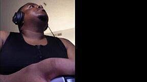 Chubby gamer goes solo with intense close-up handjob