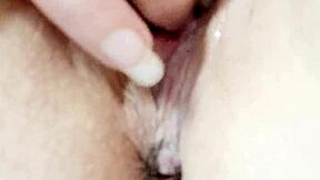 chrissybee playing with her throbbing wet pussy