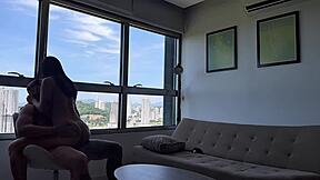 sonhei que estava gozando e acordei fudendo gotosinho de frente ao mar