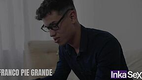 She yells, 'Cheating with big dick trainer while he reads!'