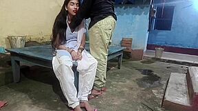 Virgin Indian Girlfriend’s First Outdoor Hindi Sex with Monster Cock