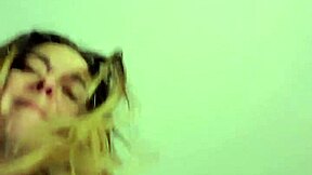 Beautiful Belle Emy Angel Showcases Attractive Body