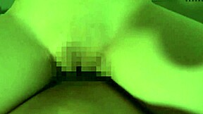 Japonská roztomilá herečka dostane špinavý creampie únik v debutu