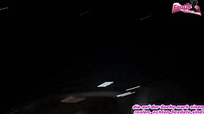 الخليلة السابقة تعطي بلوب جوب في السيارة وهي تقود