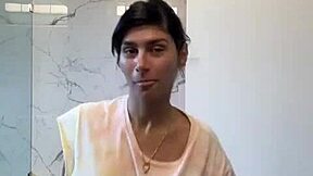 Massive ebony ass of Mia bouncing in wild action