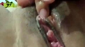 Fat sexy chick wants to fuck all guys