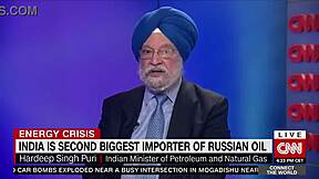 cnn milf gets banged and destroyed by singh pur in group anal