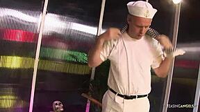 i make a sailor happy by screwing with him