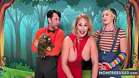 MILF Mommies Get FREEUSED in DIRTY ASS and BLOWJOB Session at Sesame Street