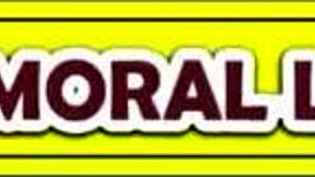 amy brooke in group scene