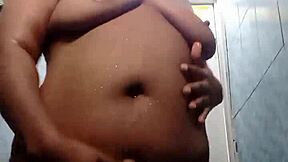 Masturbating Plump Body to Squirt in Shower