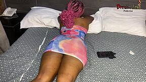 Delivery guy made her squirt and cum full video?