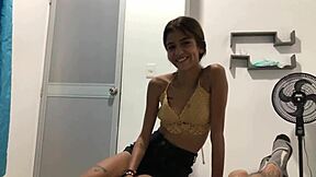 Mucha leche from my big cock after stepsister's blowjob