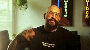 Beautiful Colombian Ebony Cheater Fucks Her Husbands Best Friend Fuck My Huge Ass Like Its Yours