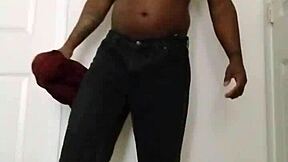 Shaved Teen Masturbates In Jeans, Inviting You To Join In Private Jerk Off Instructions