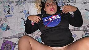 I Give My White Girl A Facial Cumshot