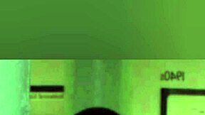 Sanjarim o oralu z 19-letnico.