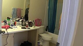 Cumblast handjob in pool bath tub