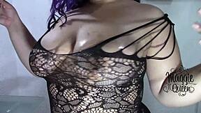 playing with oil on my skin in a homemade colombian video