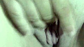 Slut gets her ass eaten in anal