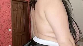 Cleaning room with huge natural tits 😍