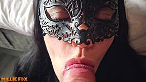 Amateur milf eats cum, glazing a thick muffin with it on food.