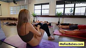 natural bsuty blonde slut enjoy big loads of hot cum during yoga classes - lindsey lakes johnny love!