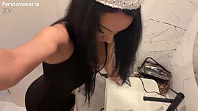 Slave femdom podcast discusses trampling techniques with brunette fetish expert