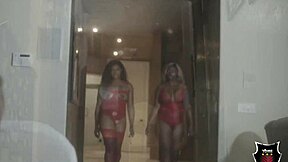 Lyric Sky's bisexual curvy ass gets rough double blowjob