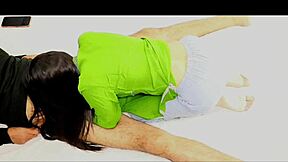 Indian aunty gets fucked in gy style