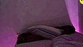 Colombian girl on webcam showing her big tits and ass