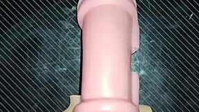 Trió csókos Dolly szopja és végződik tittybaszással.